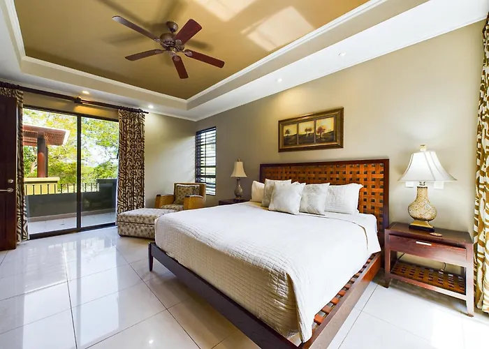 Villa Carao #3 - A Private 4 Bedroom Brasilito